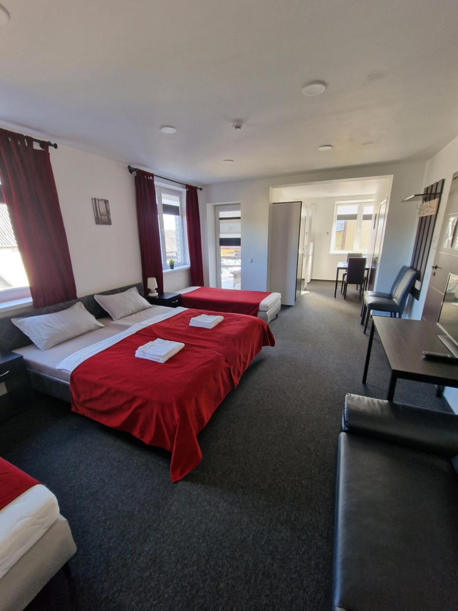 Kalida B&B Rooms For Rent Raseiniai Bagian luar foto